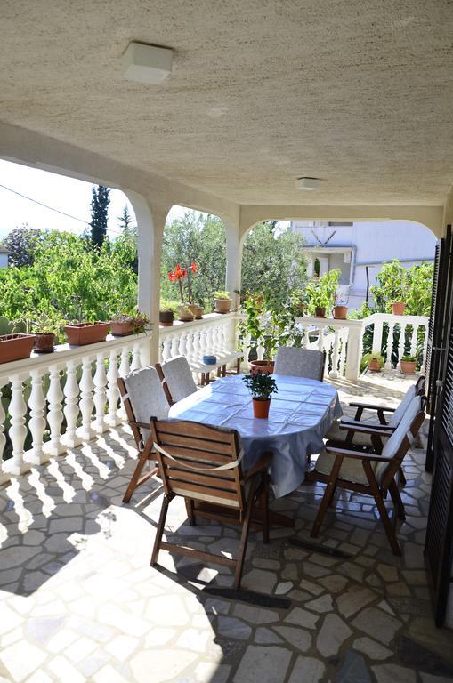 Apartment Anton Pinezići Dış mekan fotoğraf
